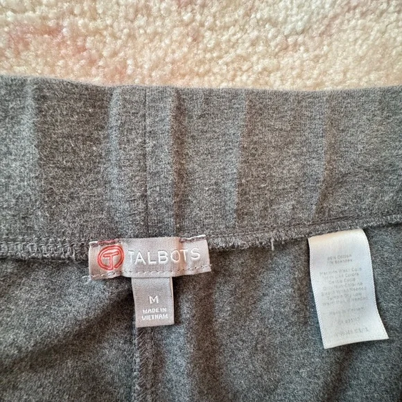 TALBOTS Women’s Bottom Bundle (Size 10 and M) - Picture 5 of 9